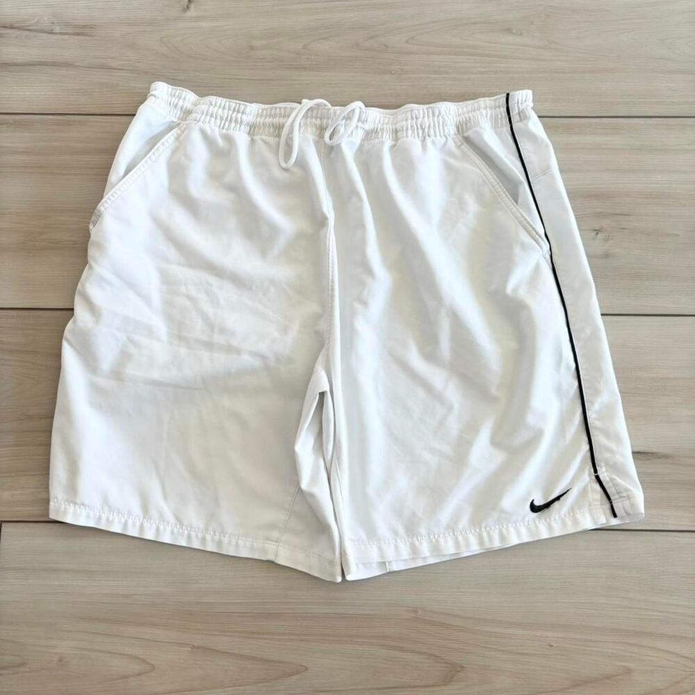 Y2k nike 2000s white polyester